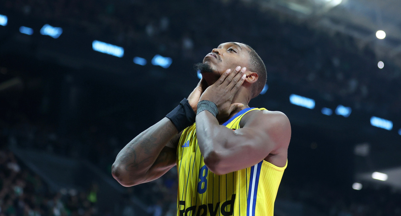 Ο Λόνι Γουόκερ/Πηγή: Intime