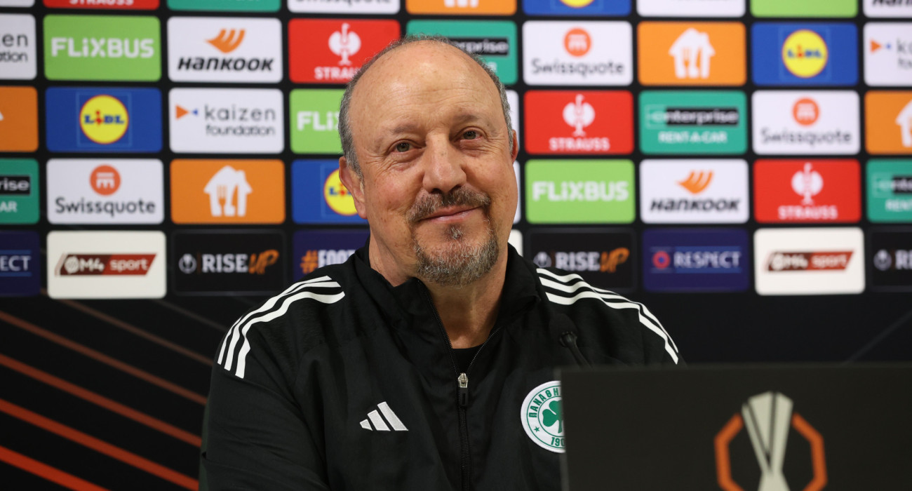 Ο Ράφα Μπενίτεθ στη συνέντευξη Τύπου / Πηγή: InTime