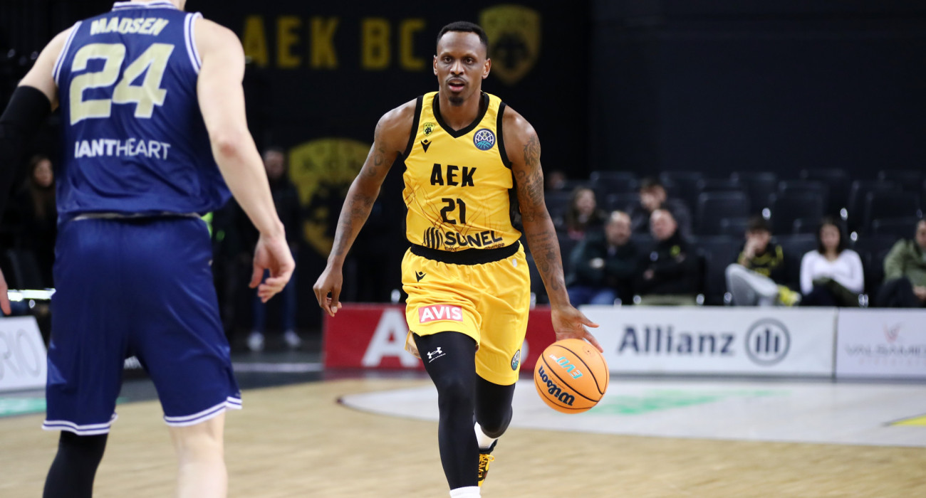 Ο Τζέιμς Νάναλι - Πηγή: Intime