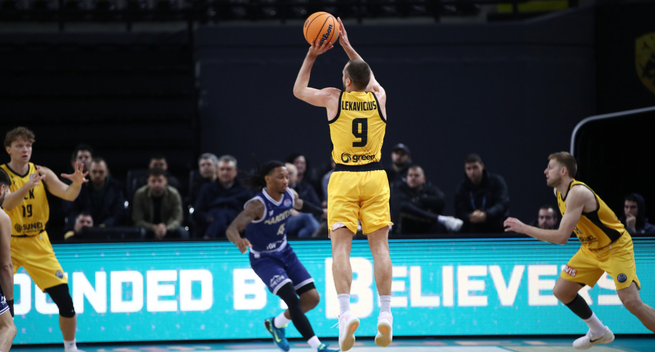 Ο Λούκας Λεκαβίτσιους με τη φανέλα της ΑΕΚ, Πηγή: Intime