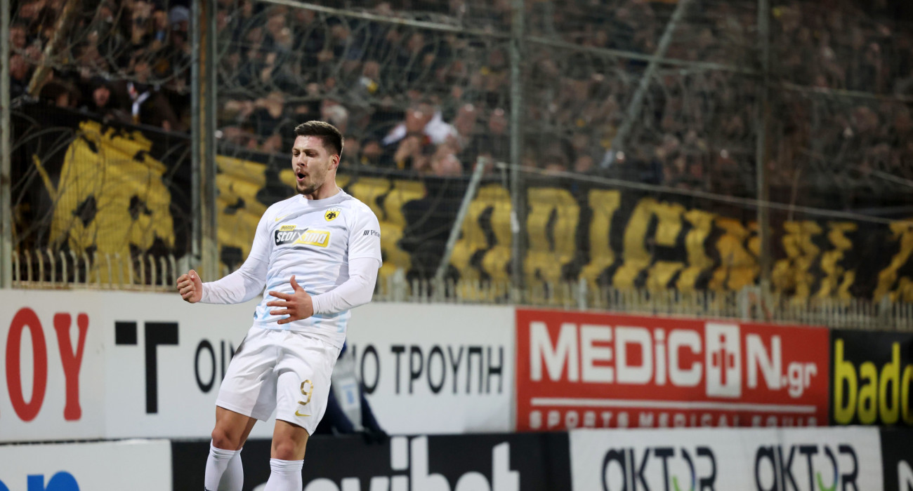 Ο Λούκα Γιόβιτς πανηγυρίζει με την ΑΕΚ / Πηγή: Intime