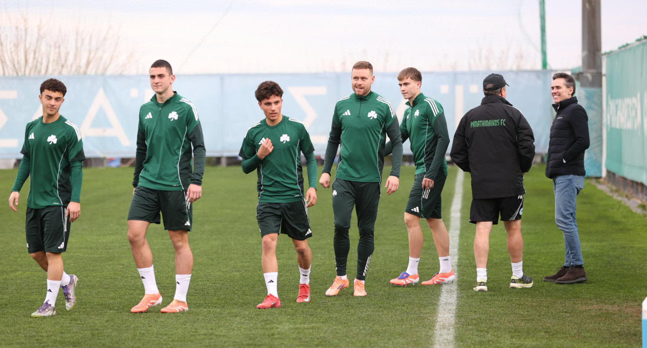 Οι «μικροί» Σκαρλατίδης, Βύντρα, Τερζής και Καλοσκάμης και ο... μεγάλος Ίνγκασον στη προπόνηση του Παναθηναϊκού / Πηγή: InTime