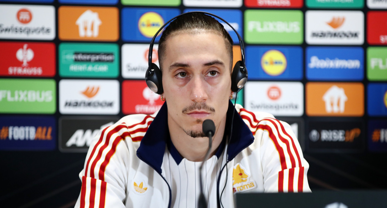 Ο Κώστας Τσιμίκας στη συνέντευξη Τύπου / Πηγή: InTime