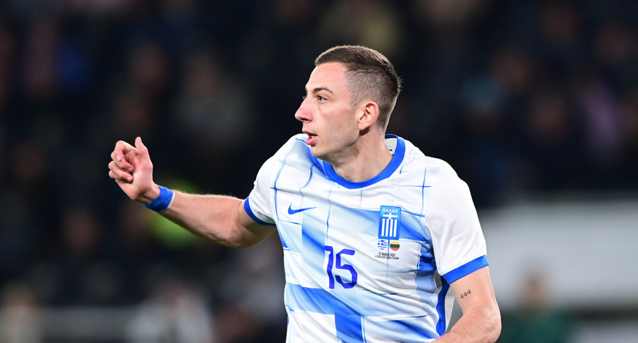 Ο Γιάννης Παπανικολάου με την φανέλα της εθνικής Ελλάδας / Πηγή: Eurokinissi