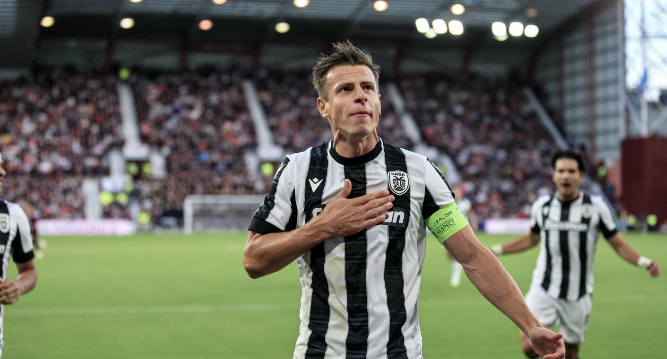 Ο Στέφαν Σβαμπ με τη φανέλα του ΠΑΟΚ / Πηγή: Eurokinissi