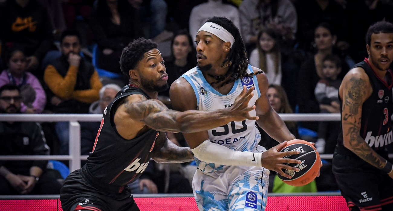 Πρόβλημα στο μηρό για Ταϊρίκ Τζόουνς