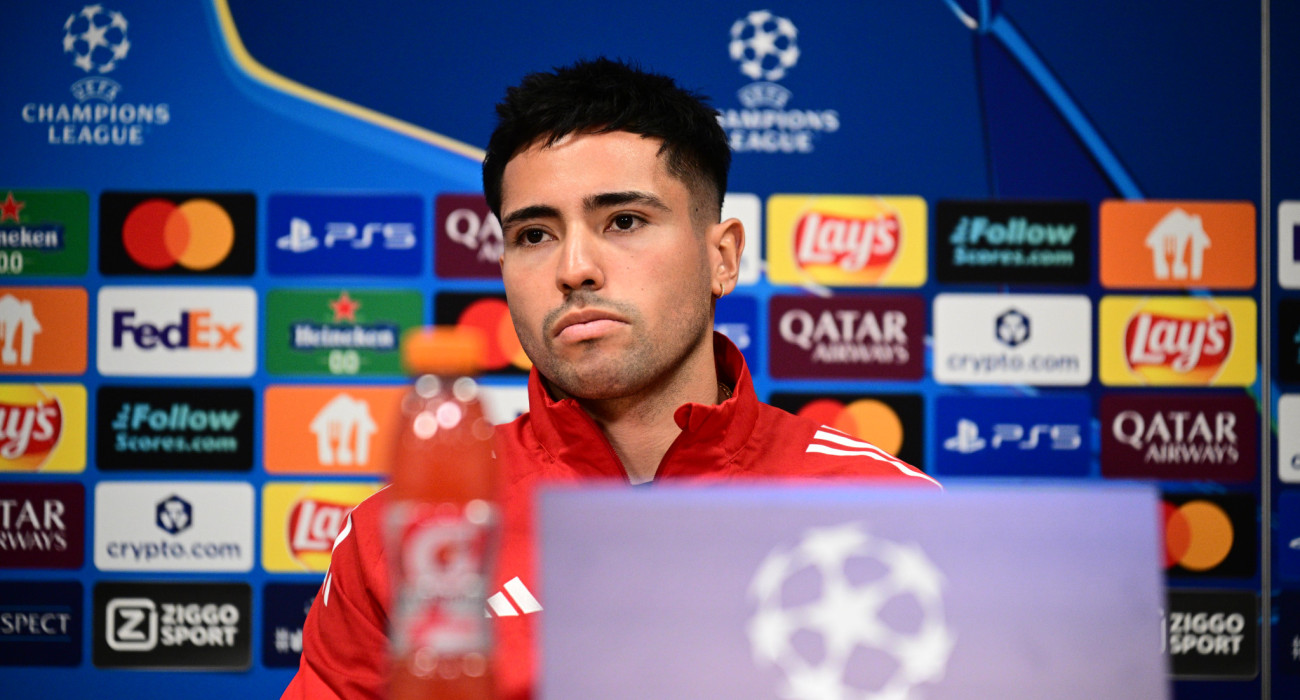 Ο Ορτέγκα στη συνέντευξη Τύπου του Ολυμπιακού / Πηγή: Eurokinissi