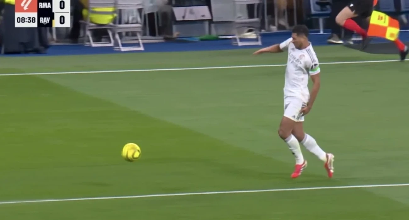 Ο Τζούντ Μπέλιγχαμ την στιγμή του τραυματισμού του / Screenshot