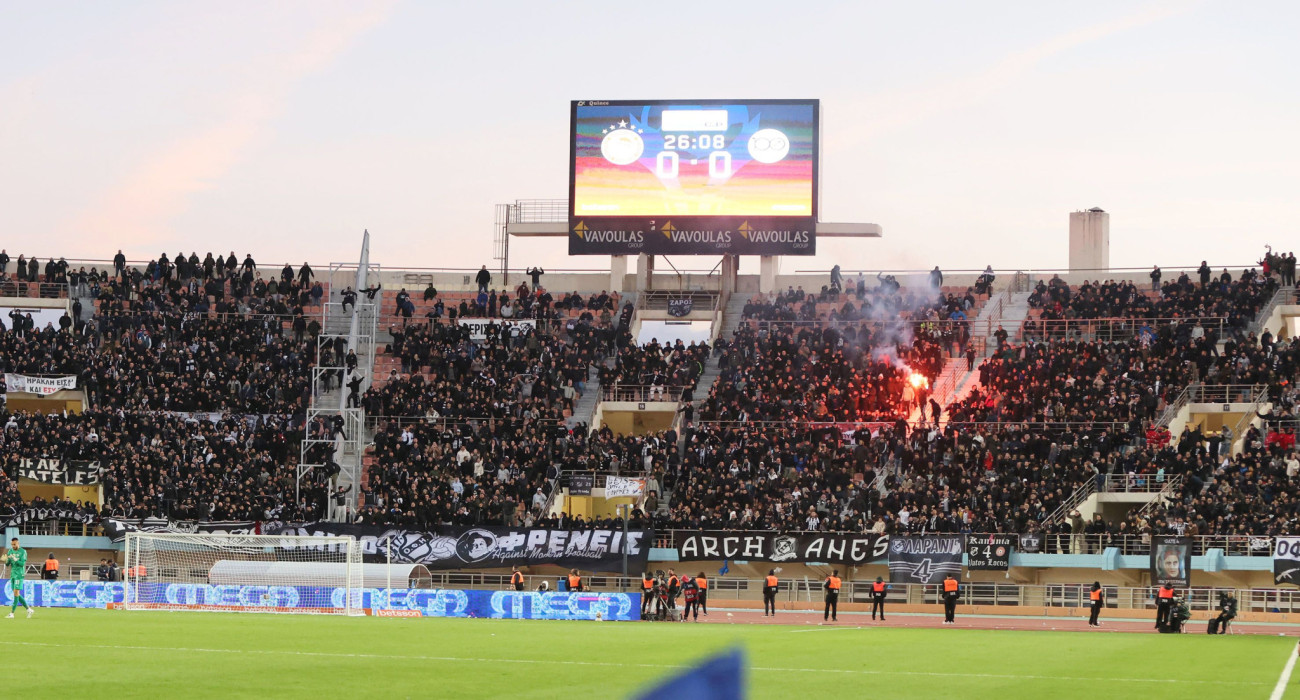 Οι οπαδοί του ΟΦΗ στο Super Cup / Πηγή: Intime