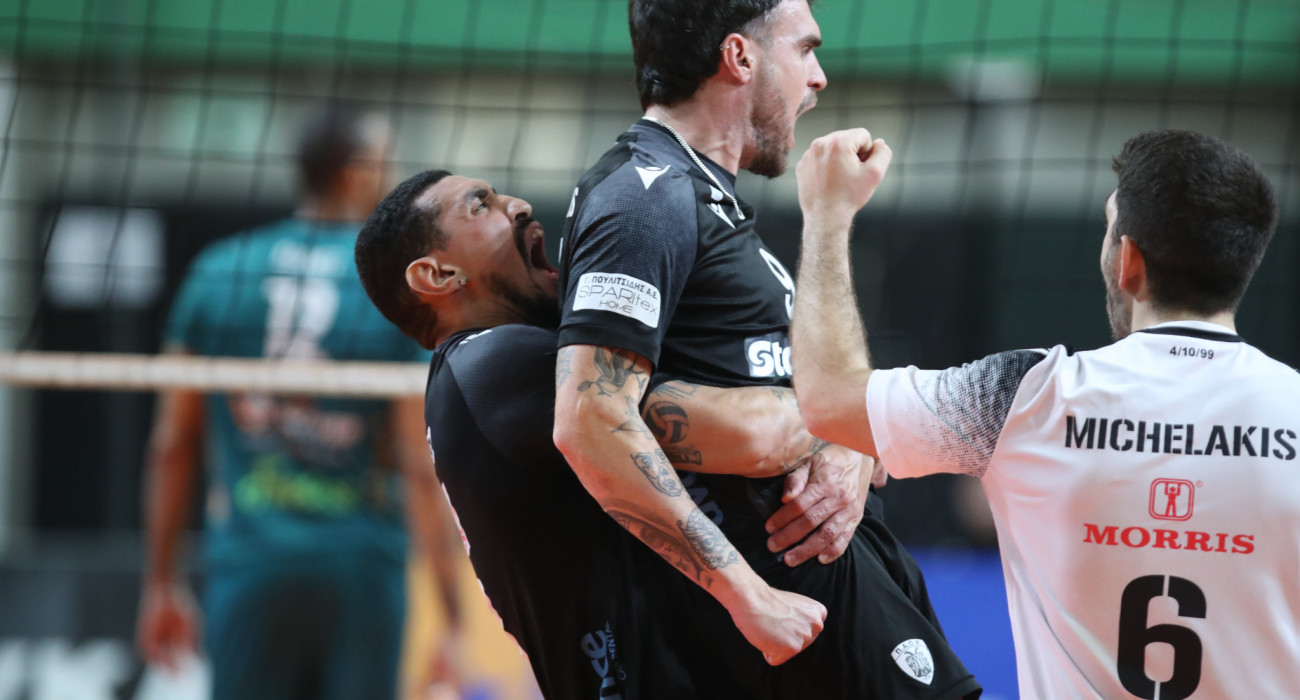 Πανηγυρική φάση των παικτών του ΠΑΟΚ / Πηγή: Intime