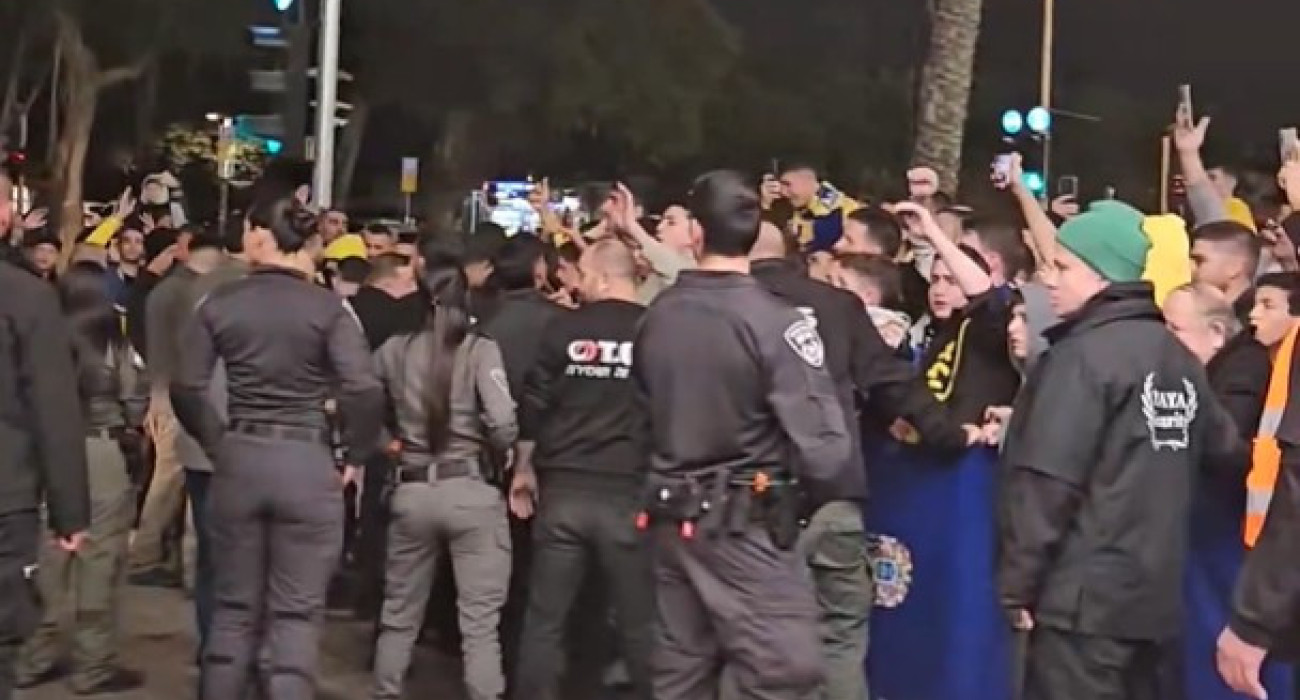 Υβριστική επίθεση σε Αταμάν από οπαδούς της Μακάμπι (video)