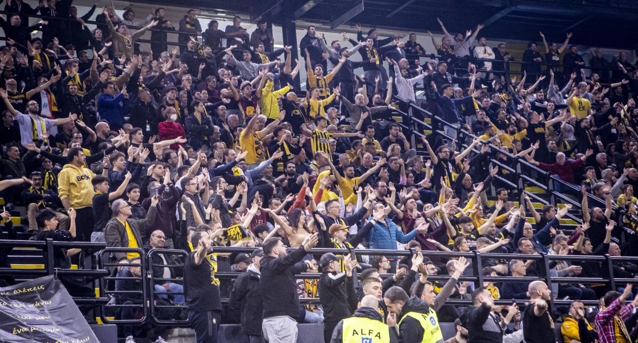 Με τον κόσμο στο πλευρό της και στην Προύσα η ΑΕΚ