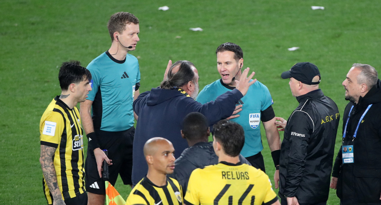 Τα έντονα παράπονα του Μάριου Ηλιόπουλου στον Ντάνι Μακέλι / Πηγή: Intime