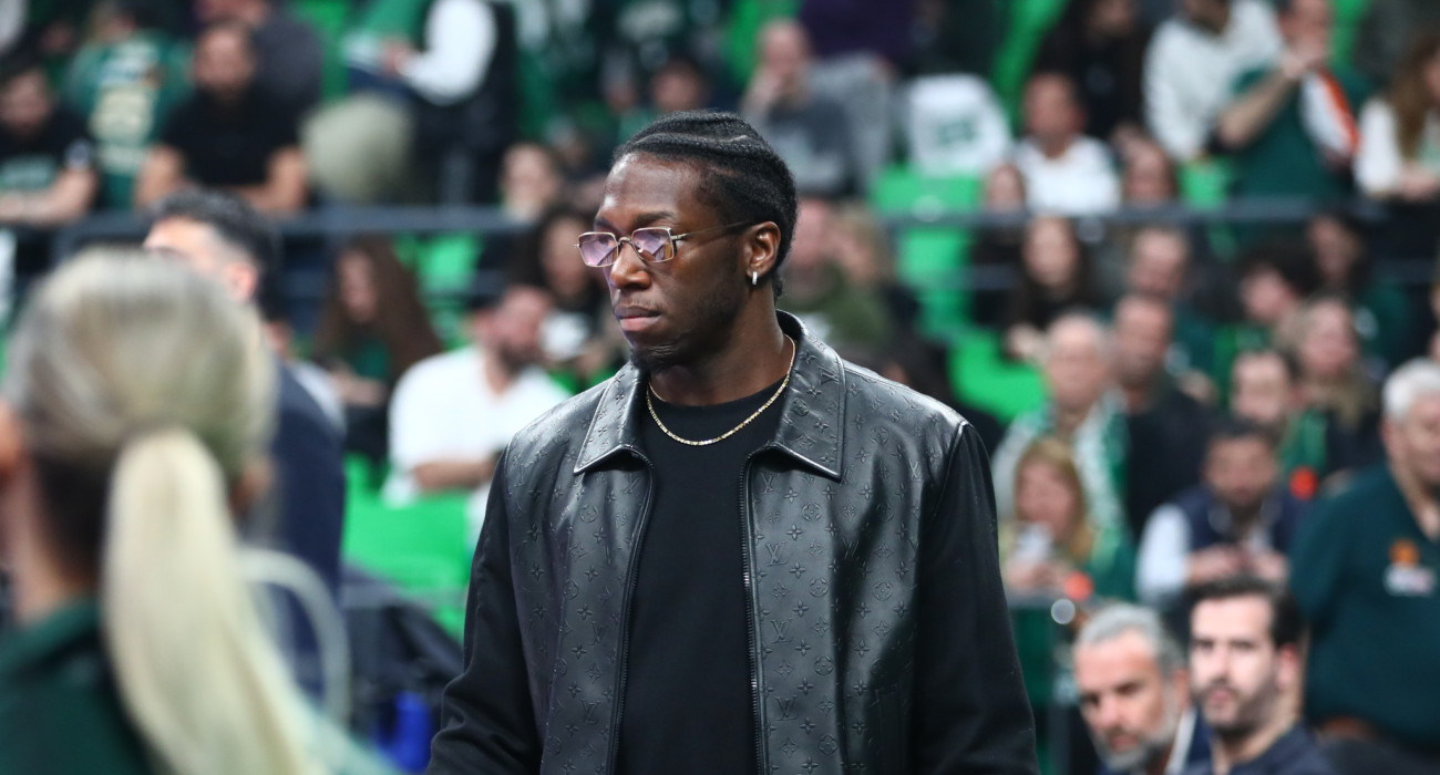 O Κεντρικ Ναν με το πανάκριβο outfit / Πηγή: Intime