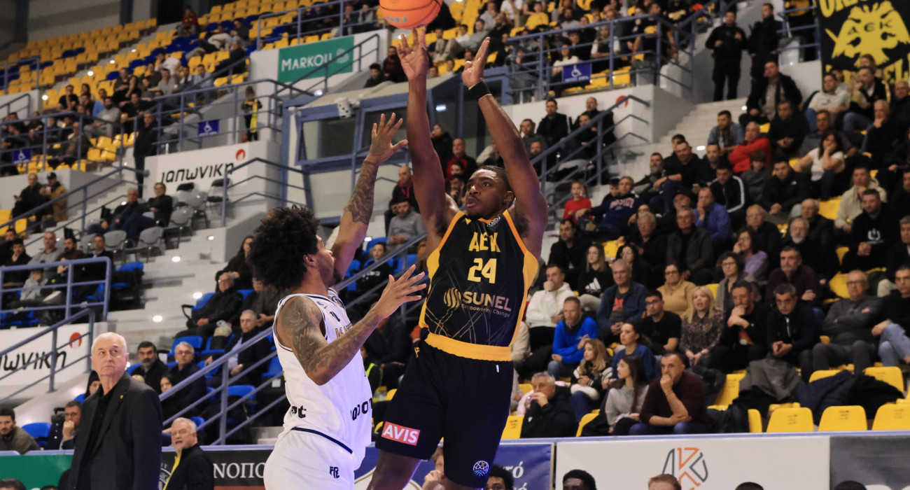 Ο Φρανκ Μπάρτλεϊ - Πηγή: Intime