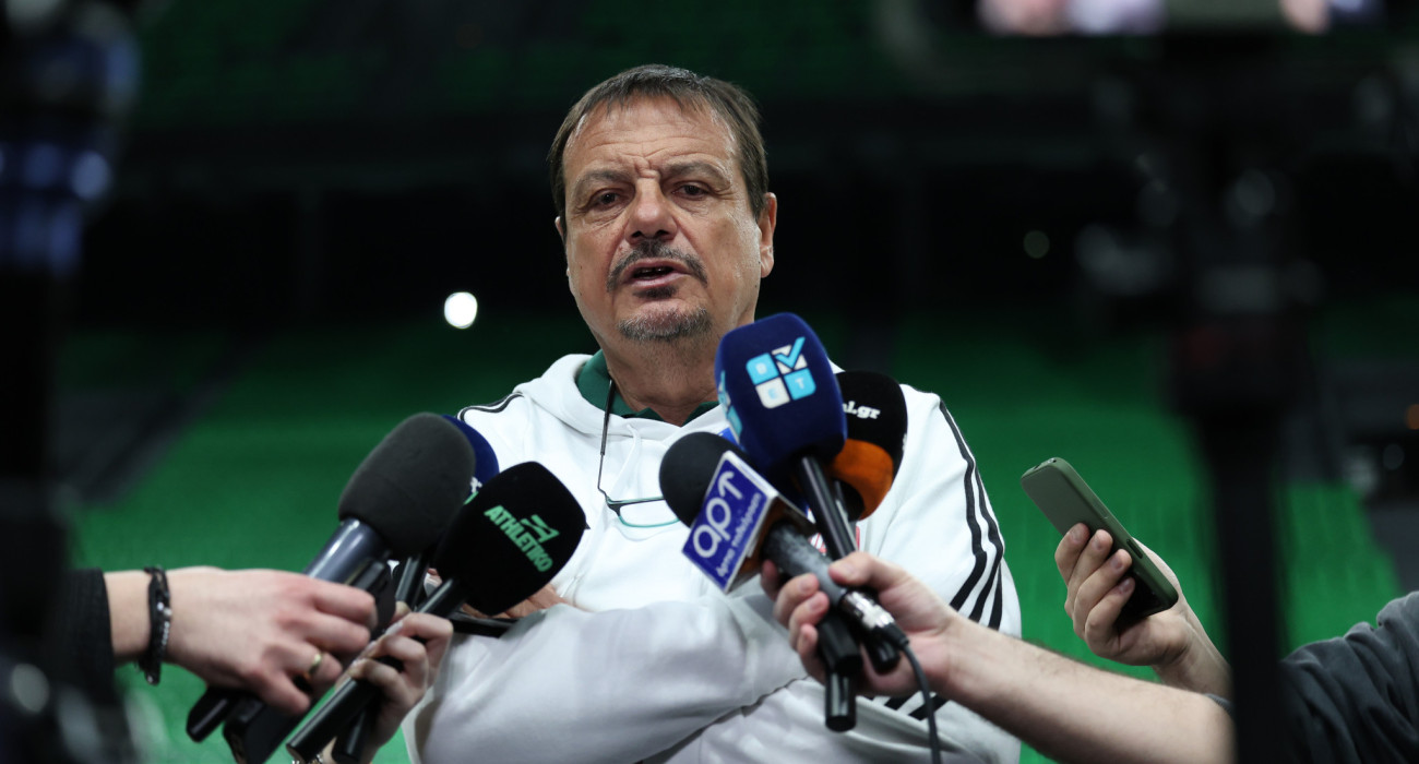 Ο Εργκίν Αταμάν στην προπόνηση του Παναθηναϊκού εν όψει του αγώνα με τη Φενέρμπαχτσε/Πηγή: Intime