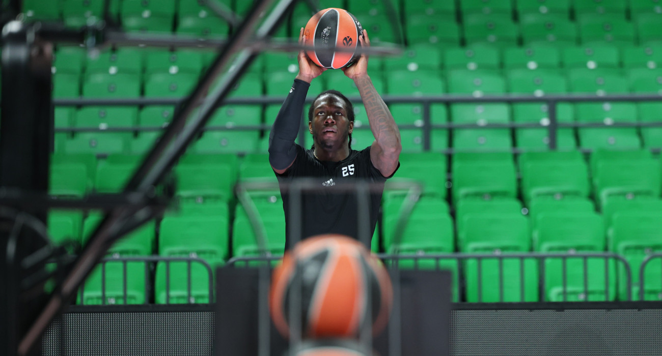 Ο Κέντρικ Ναν προπονήθηκε στον Παναθηναϊκό εν όψει Φενέρμπαχτσε/Πηγή: Intime