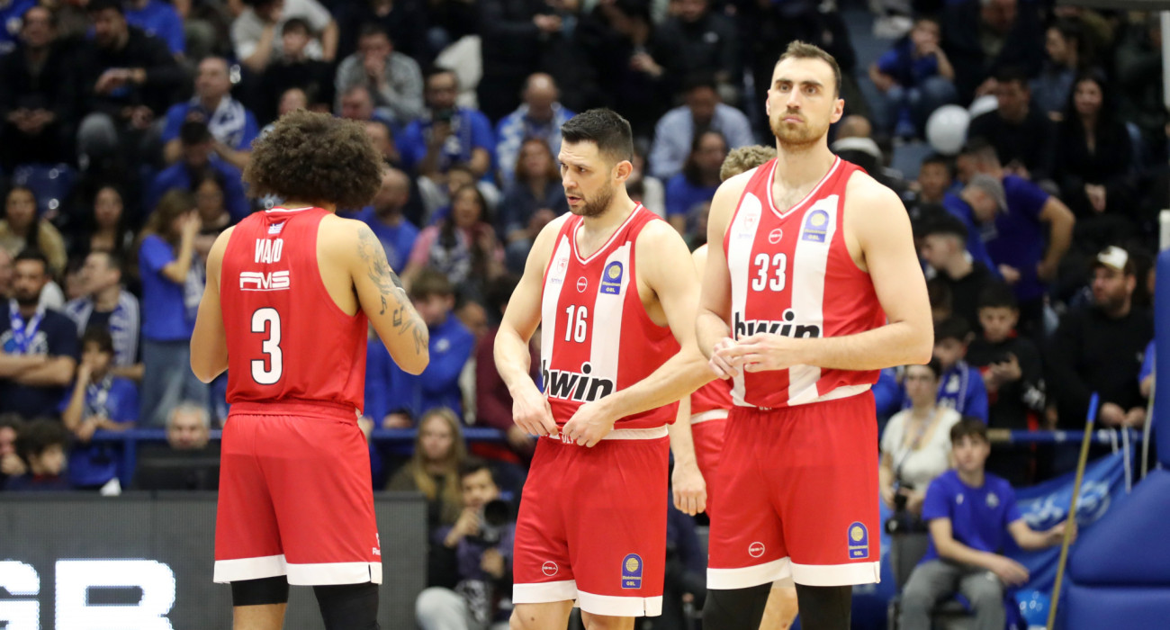 Στιγμιότυπο με τους παίκτες του Ολυμπιακού από την αναμέτρηση με τον Ηρακλή /  Πηγή:  InTime