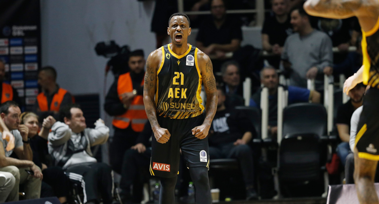 Ο Τζέιμς Νάναλι - Πηγή: Intime