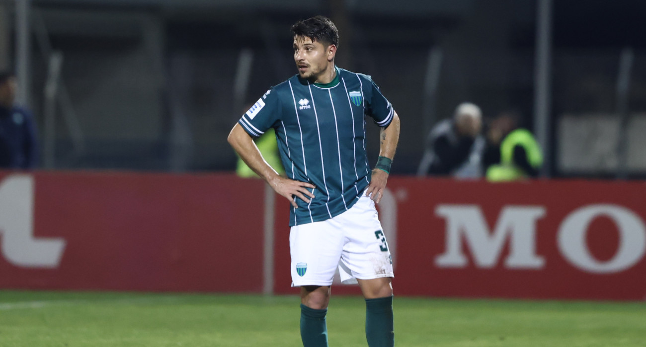 Ο Παλάσιος σκόραρε κόντρα στον Ολυμπιακό, αλλά το γκολ δεν μέτρησε / Πηγή: Intime