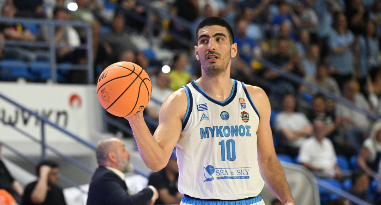 Ο Διονύσης Σκουλίδας που έστειλε τη Μύκονο στο Final Eight του Κυπέλλου Ελλάδας / Πηγή: Eurokinissi