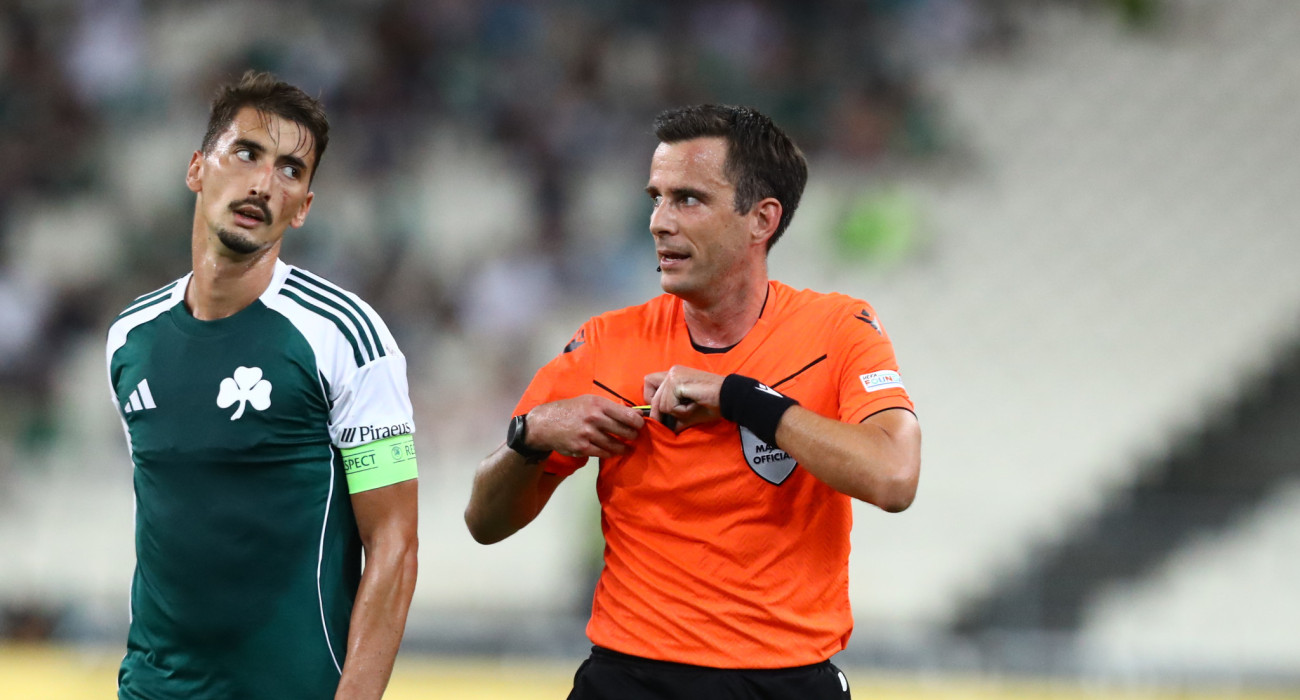 Ο Έρικ Λάμπρεχτς ορίστηκε στο Ολυμπιακός - Παναθηναϊκός / Πηγή: Eurokinissi