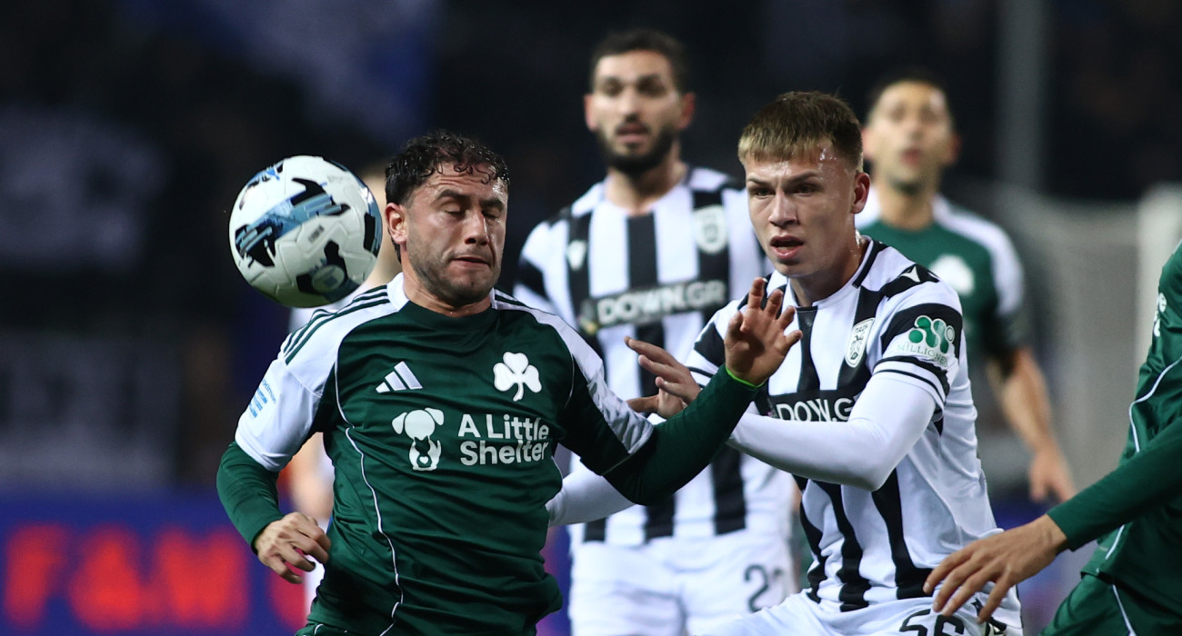 Μονομαχία Καλάμπρια και Μύθου στο ΠΑΟΚ-Παναθηναϊκός / Πηγή: Eurokinissi