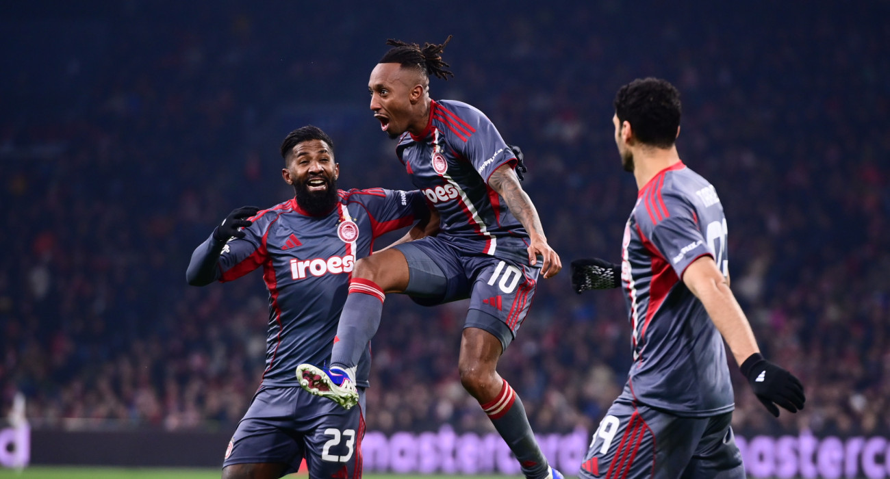 Ο Ζέλσον Μαρτίνς ανανεώνει με τον Ολυμπιακό / Πηγή: Eurokinissi