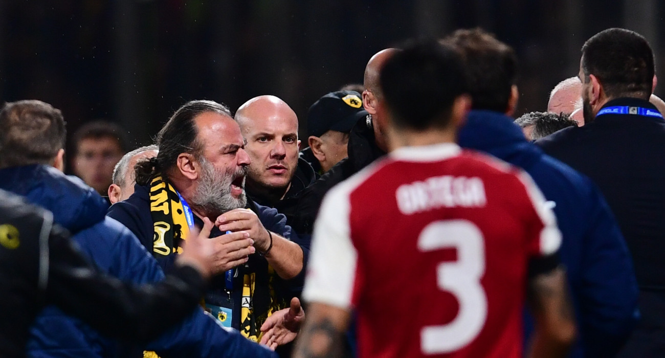 Οι άνθρωποι του Ολυμπιακού αναμένεται να προχωρήσουν σε μηνύσεις για τα όσα έγιναν στο ΑΕΚ - Ολυμπιακός / Πηγή: Eurokinissi