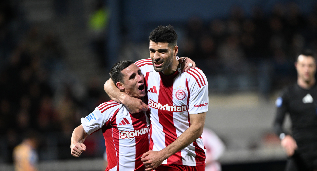 Το δίδυμο - φωτιά, Ποντένσε - Ταρέμι μετά το δεύτερο γκολ /του Ολυμπιακού / Πηγή: Eurokinissi