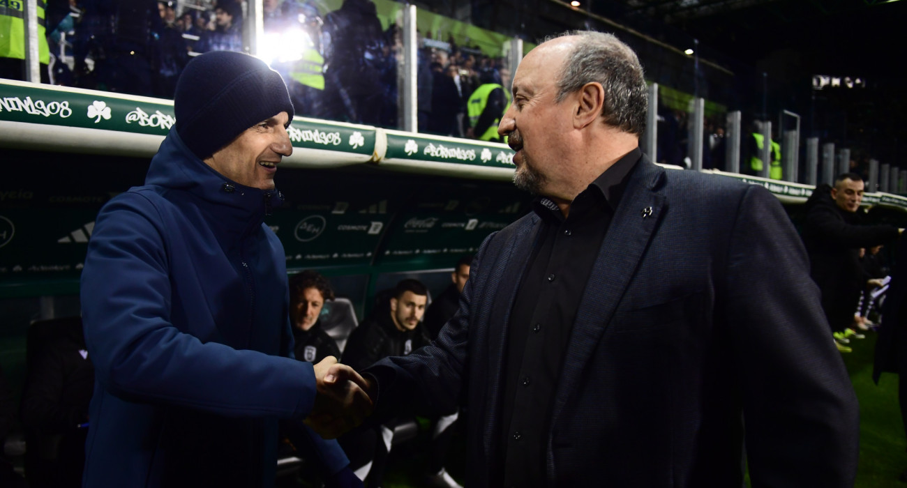 Ο Λουτσέσκου με τον Μπενίτεθ/ Πηγή: Eurokinissi