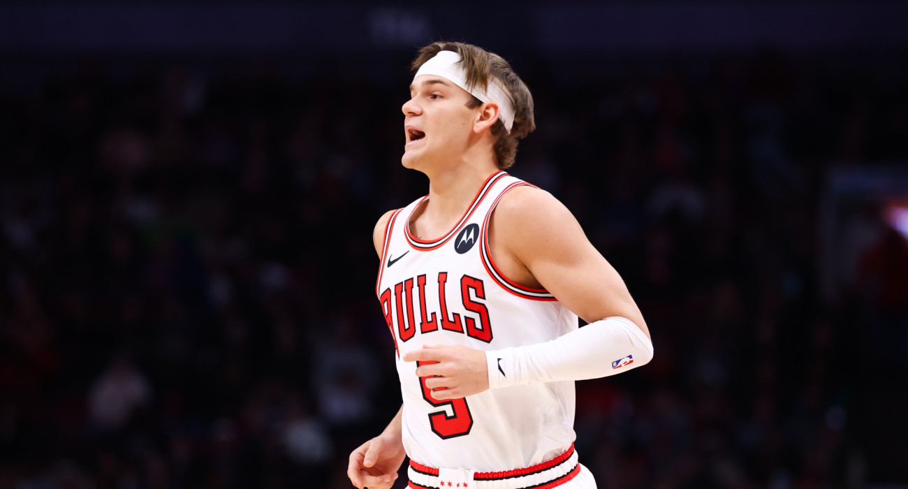 Ο Μακ ΜακΚλάνγκ με τη φανέλα των Σικάγο Μπουλς, Πηγή: Cole Burston/Getty Images/Ideal Images