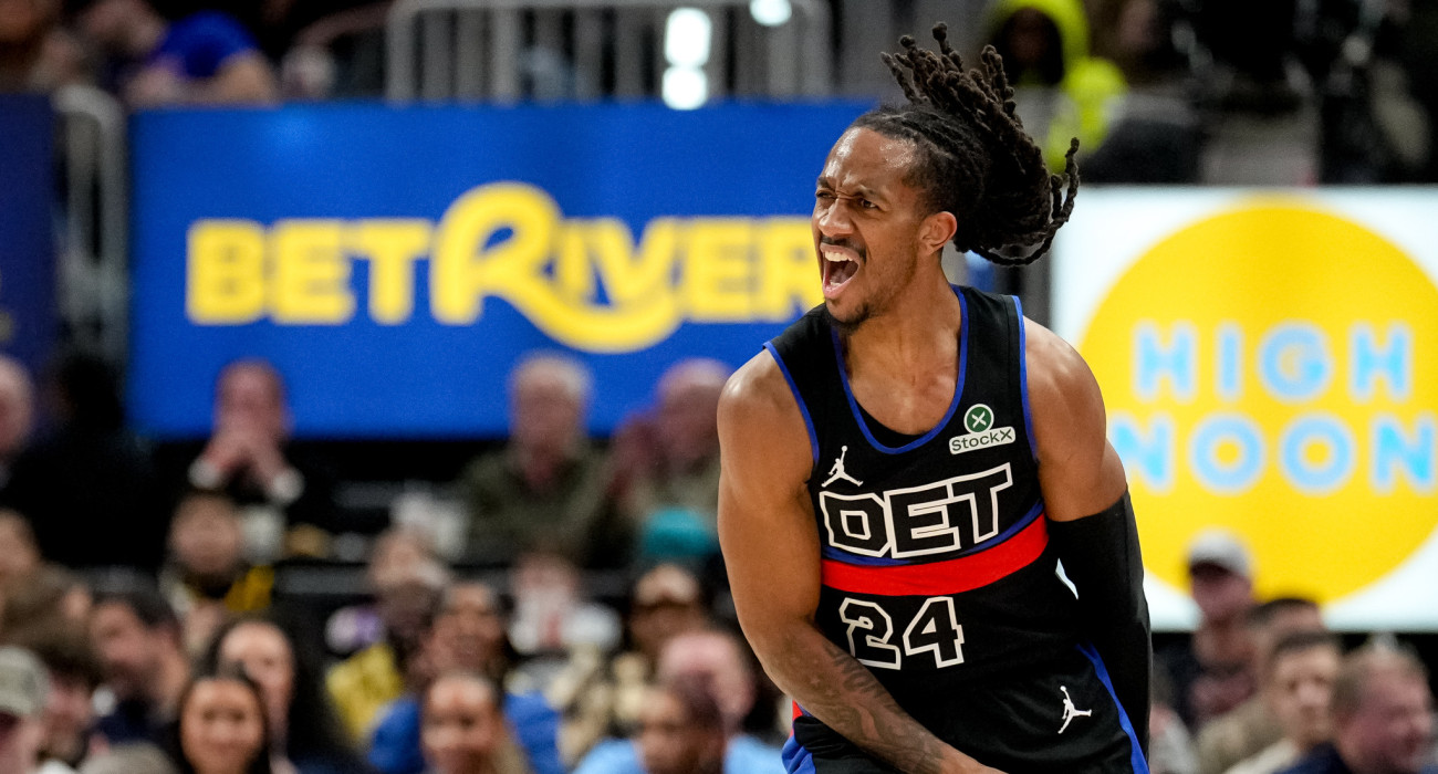 Ο Ντάνις Τζένκινς ήταν ο μεγάλος πρωταγωνιστής των Πίστονς στη νίκη επί των Νικς/Photo by Nic Antaya/Getty Images