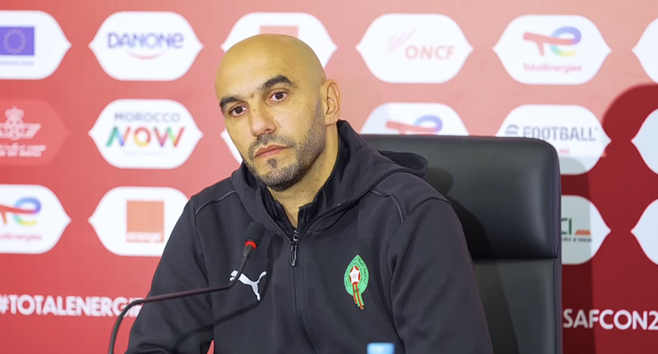 Ο Βαλίντ Ρεγκραγκί κατά την διάρκεια συνέντευξης Τύπου του Μαρόκου / Screenshot