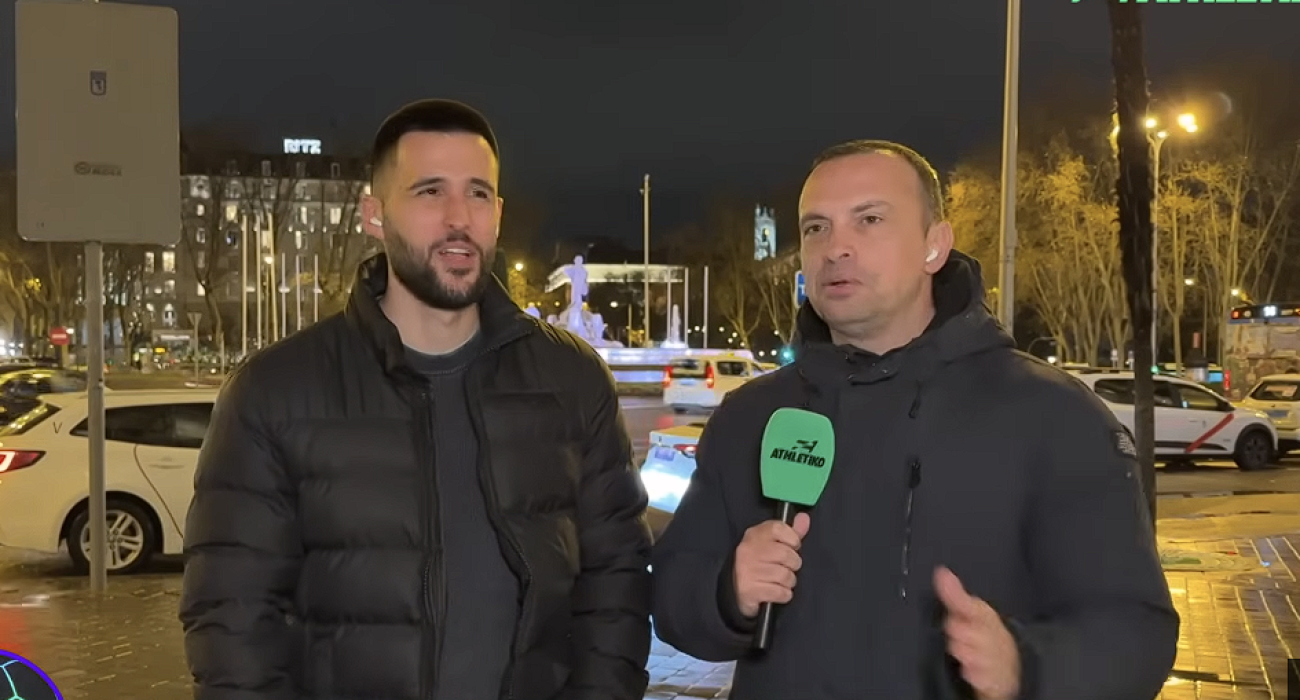 Ο Γιώργος Παπαγεωργίου και ο Βασίλης Μπακόπουλος κατά την διάρκεια της εκπομπής / Screenshot