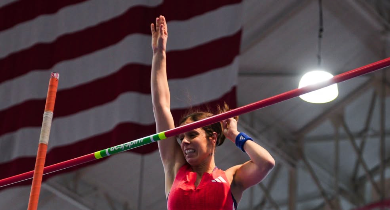 Η Κατερίνα Στεφανίδη περνάει το 4.10μ στα Millrose Games / Screenshot