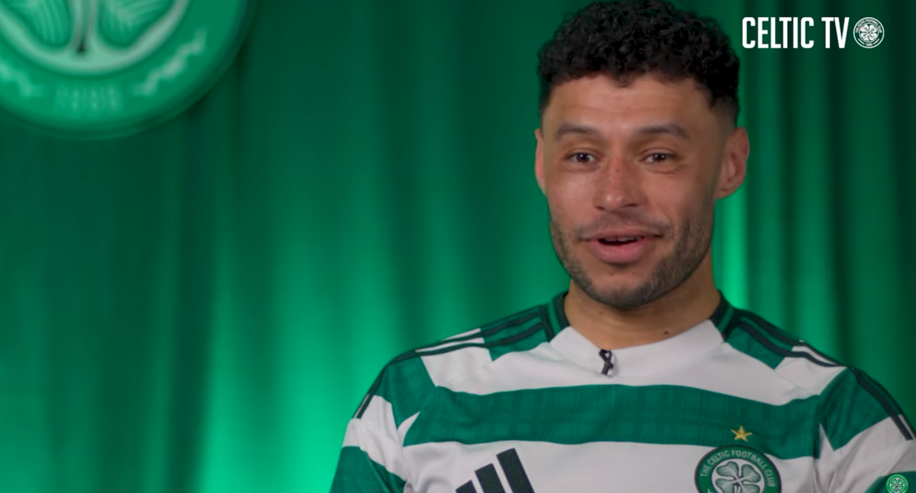 Ο Άλεξ Οξλέιντ Τσάμπερλεϊν στην Σέλτικ / Screenshot