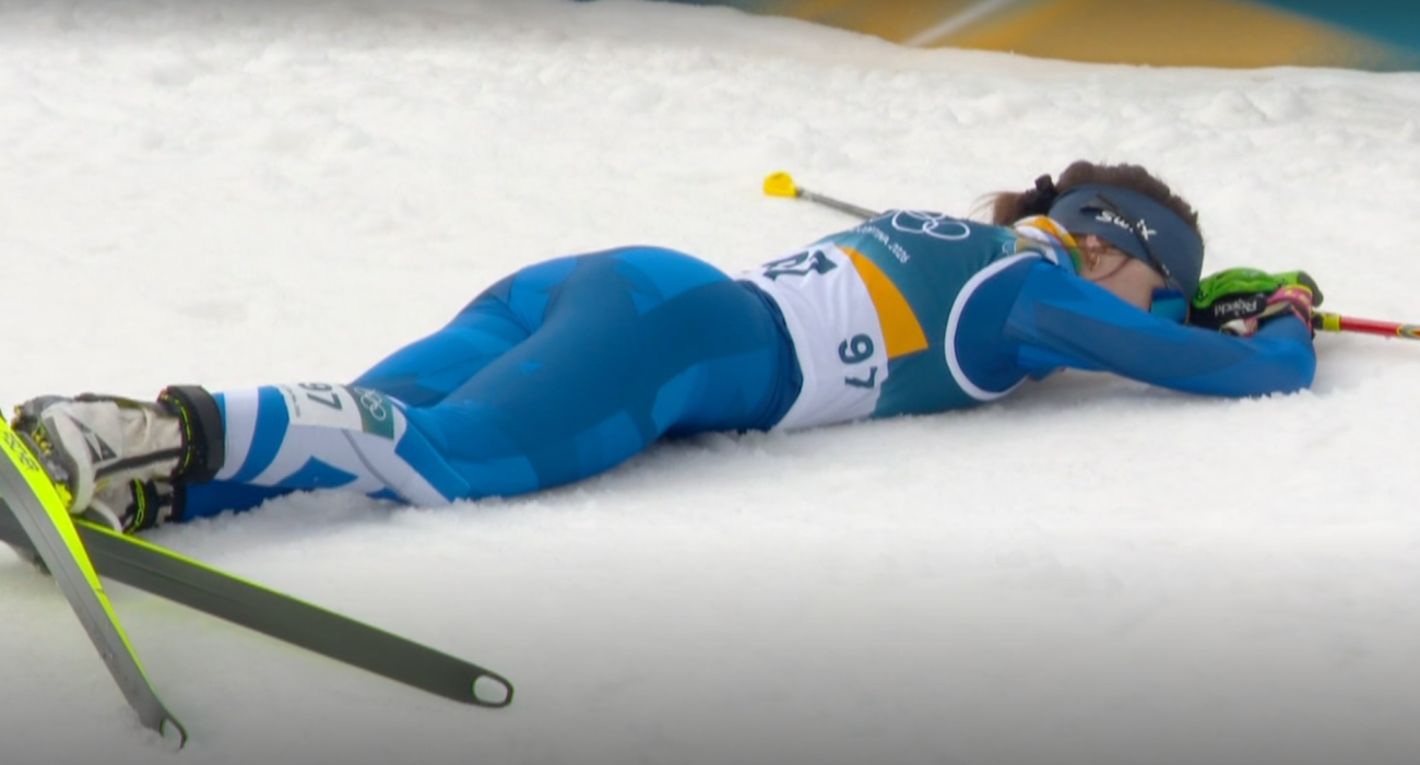 Η Νεφέλη Τίτα στο έδαφος μετά από τον τερματισμό της / Screenshot