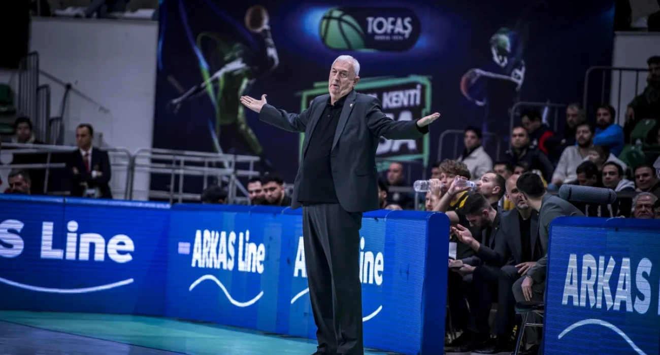 Σάκοτα: «Μεγάλη νίκη, να συνεχίσουμε να παίζουμε σοβαρά»