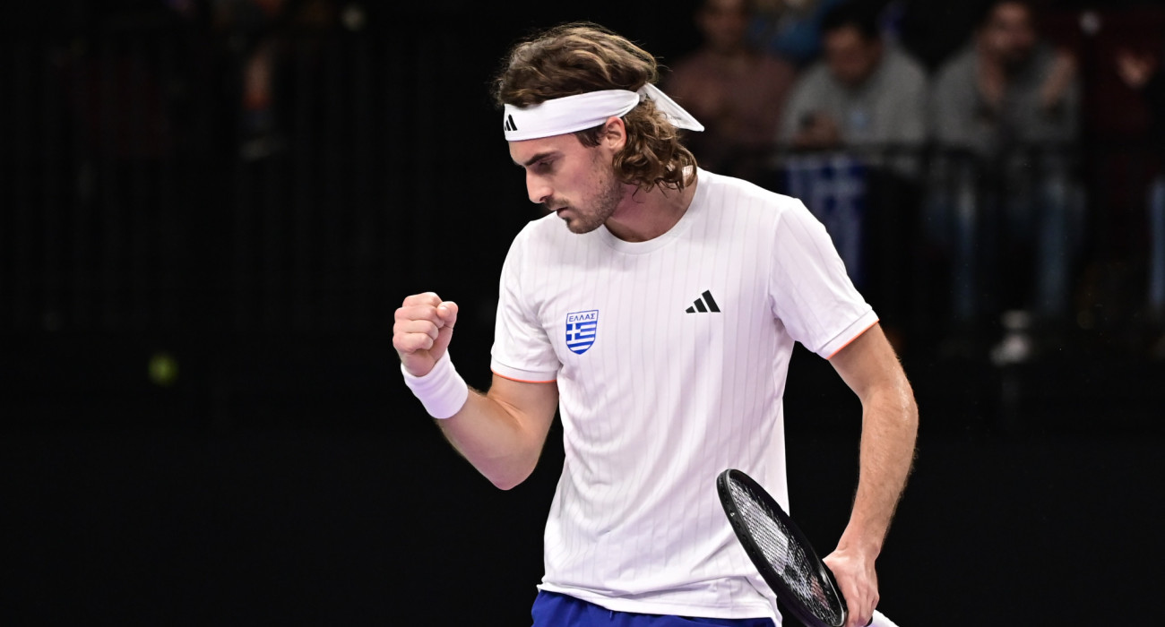 Ο Στέφανος Τσιτσιπάς στον αγώνα της Ελλάδας με το Μεξικό για το Davis Cup / Πηγή: Eurokinissi