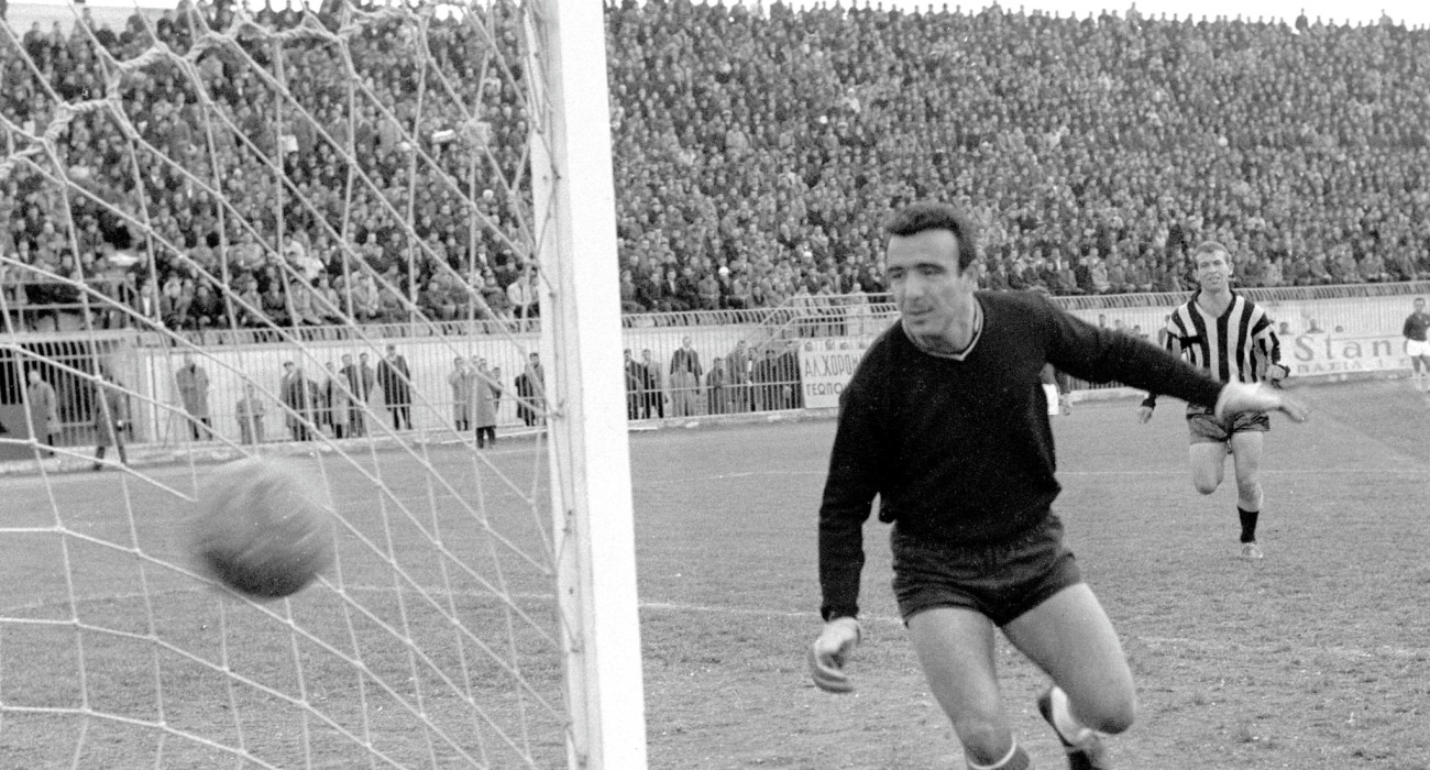 Ο Μιχάλης Βουτσαράς με την φανέλα του Παναθηναϊκού / Πηγή: Intime