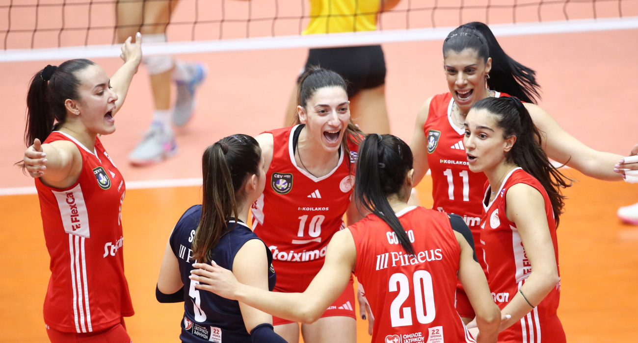 Η ομάδα βόλεϊ γυναικών του Ολυμπιακού / Πηγή: Intime