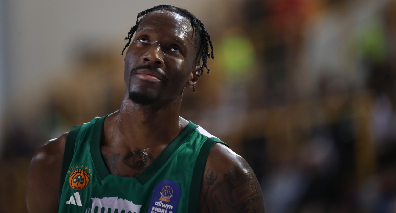 Ο Νάιτζελ Χέιζ - Ντέιβις έκανε το ντεμπούτο του με τη φανέλα του Παναθηναϊκού/Πηγή: Intime