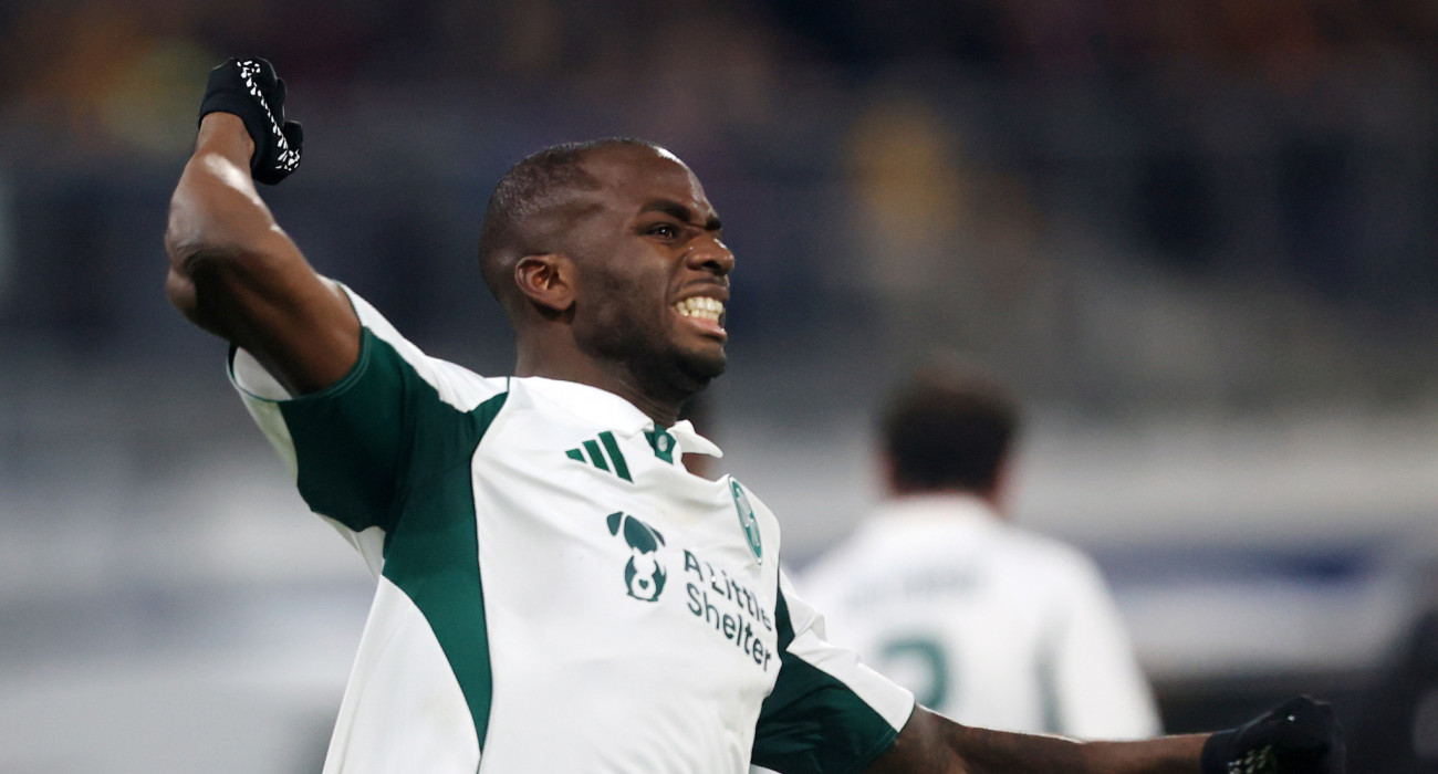 Ο Τεττέη σκόραρε στην Τσεχία, το ΟΑΚΑ... κάηκε / Πηγή: ΙΝΤΙΜΕ