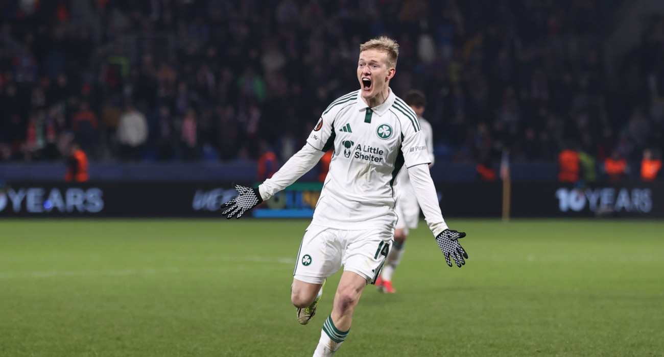 Ο Σφιντέρσκι πανηγυρίζει την πρόκριση επί της Πλζεν/Πηγή: Intime