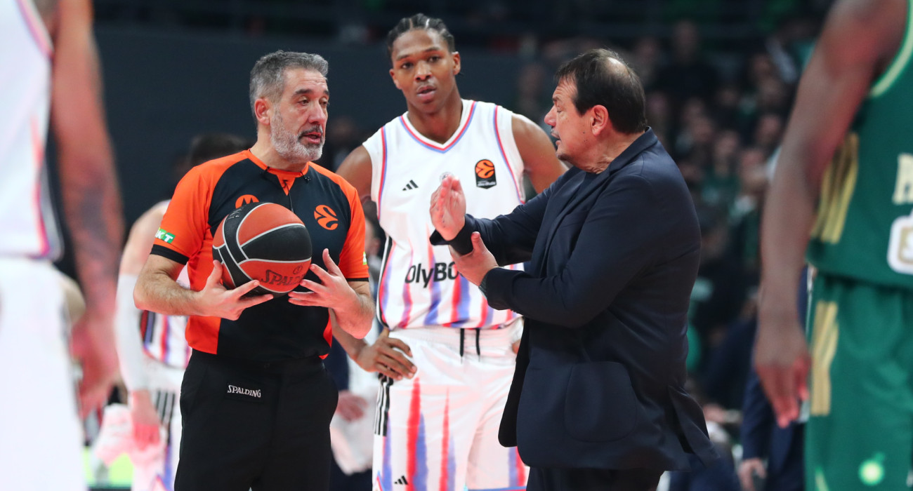 Έξαλλος ο Εργκίν Αταμάν αποβλήθηκε, Πηγή: Intime