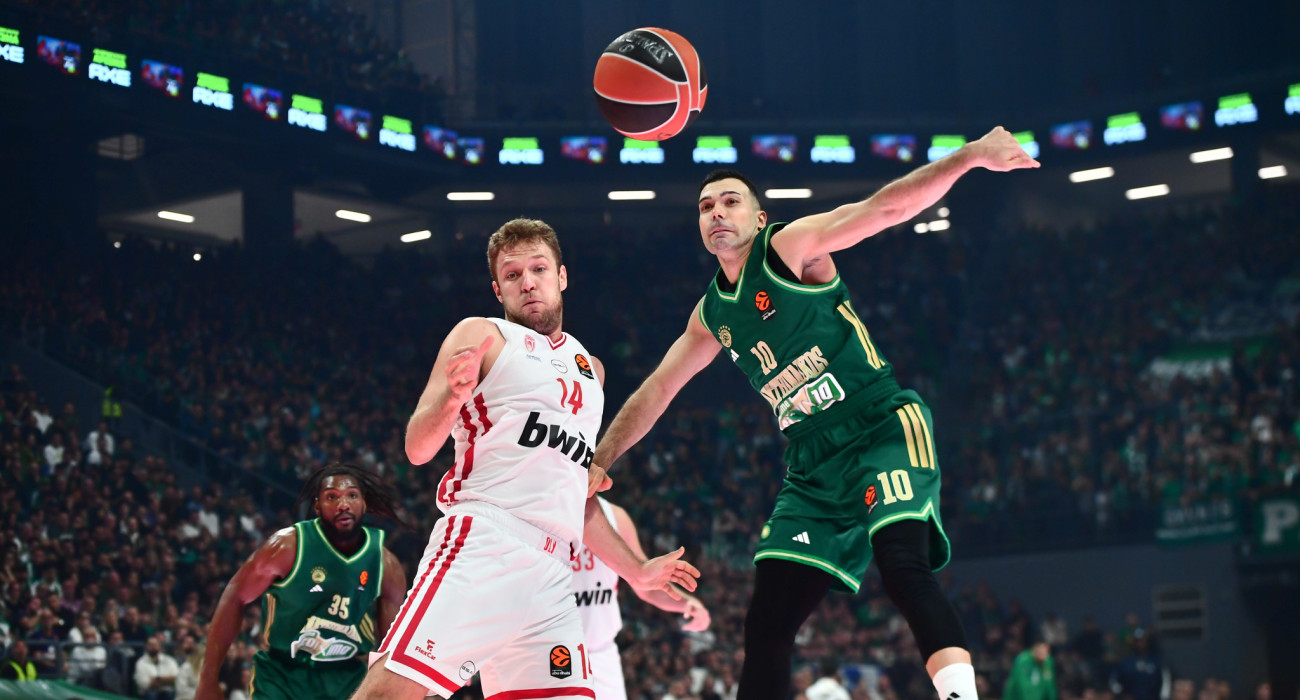 Βεζένκοφ και Σλούκας /Πηγή: Intime