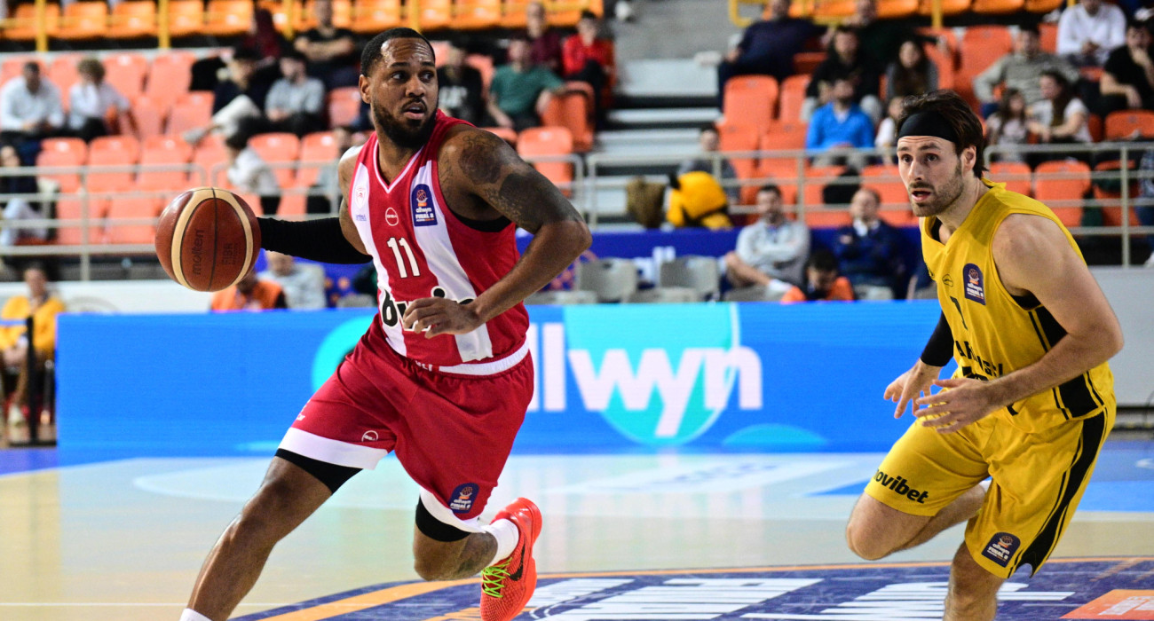 Ο Μόντε Μόρις απέναντι στο Μαρούσι / πηγή: eurokinissi