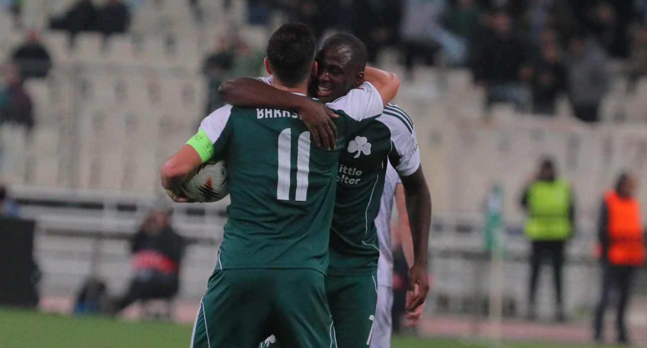 Ο Τεττέη πανηγυρίζει το πρώτο ευρωπαϊκό του γκολ με τον Μπακασέτα / Πηγή: Eurokinissi