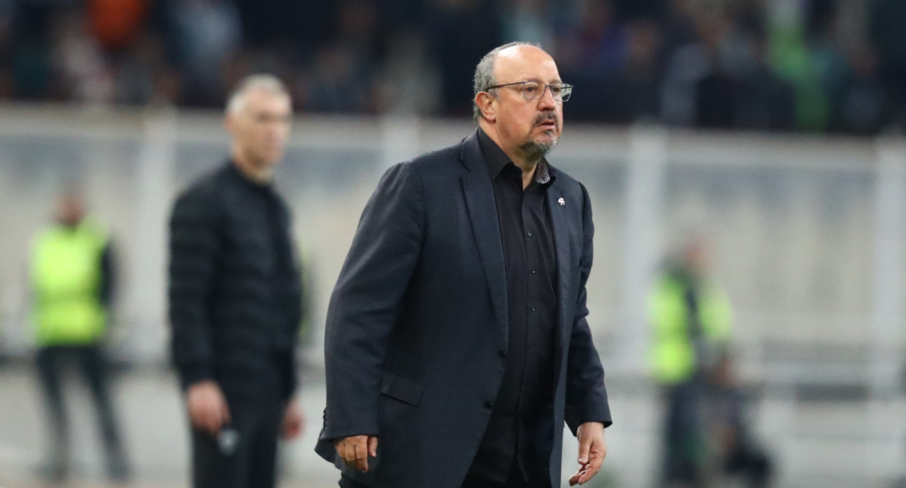 Ο Ράφα Μπενίτεθ κατά τη διάρκεια της αναμέτρησης του Παναθηναϊκού με τη Βικτόρια Πλζεν / Πηγή: Eurokinissi